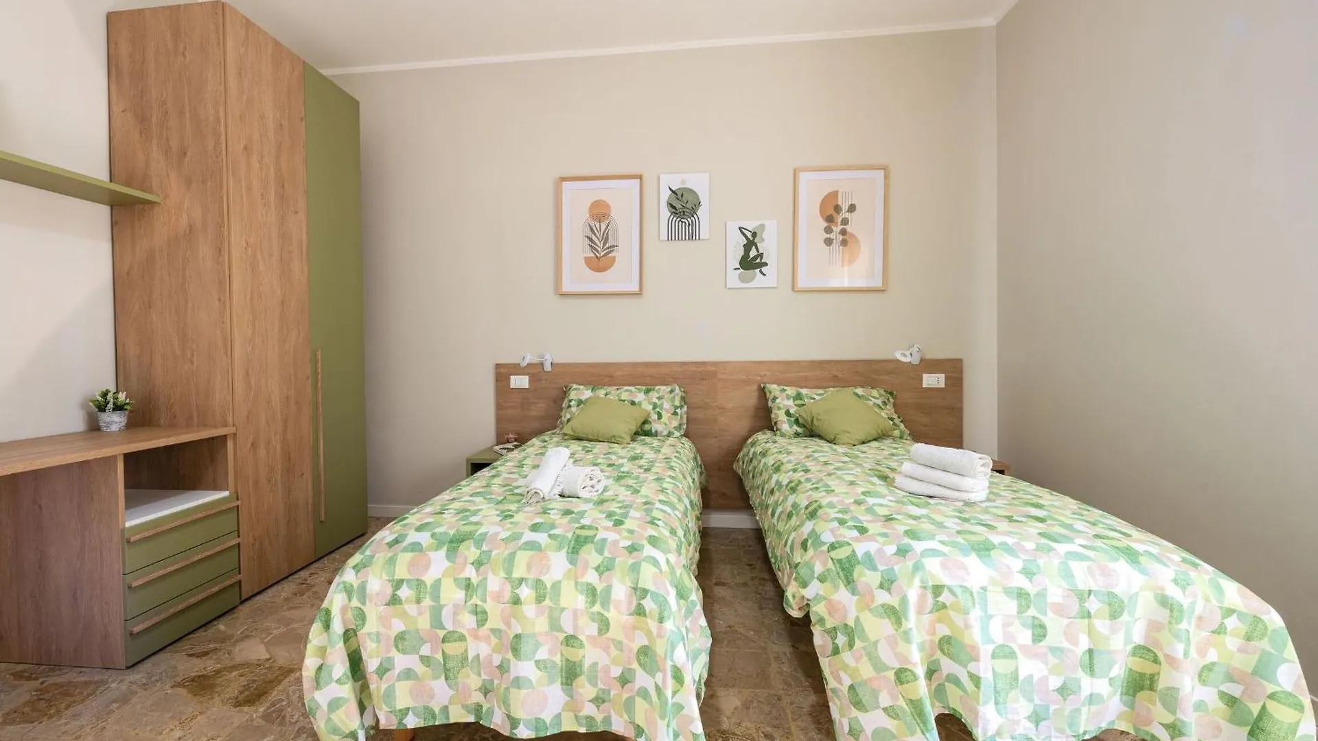 Apartment Ferienwohnung Italian Experience- Lory House Pavia Italien